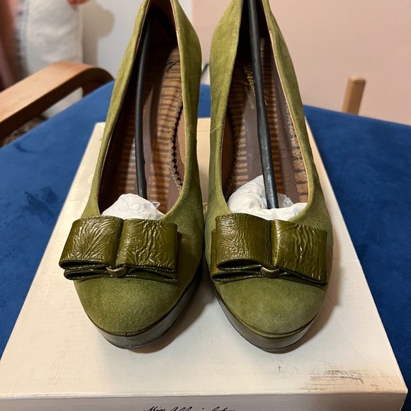 Anthropologie Miss Albright 'Nature' Curl Stacked Heel, Green, sz 8.5 - Picture 2 of 4